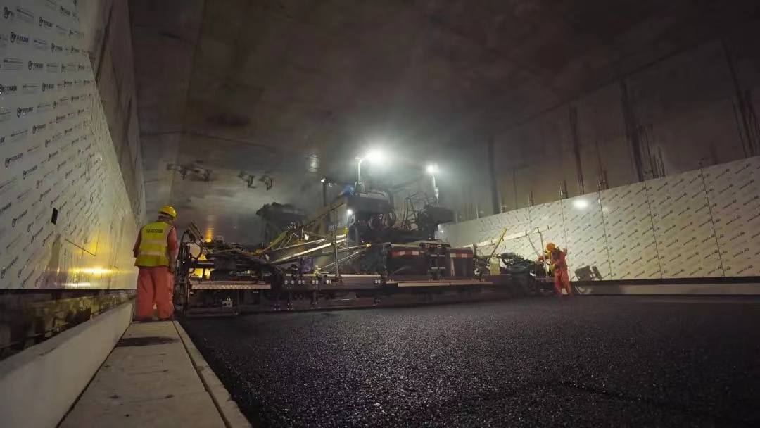 開車穿越海底！徐工又干了個大灣區(qū)超級工程！