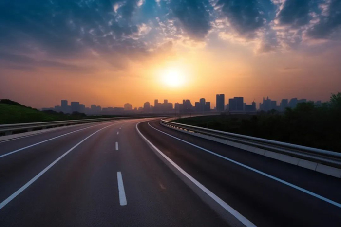 又是2臺！叒是首都！徐工兩米銑刨機現(xiàn)身京哈高速