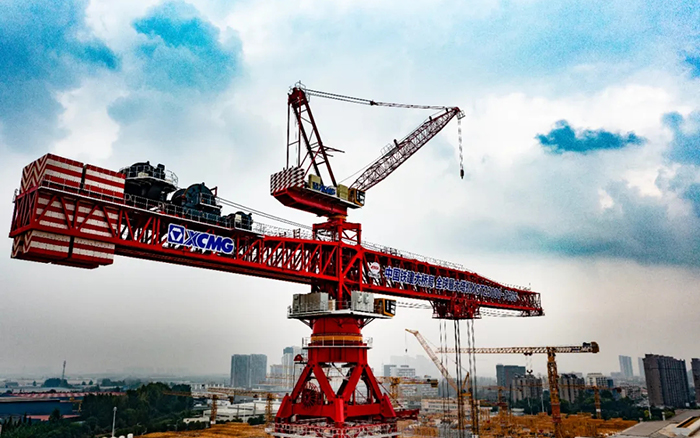 23000噸米！徐工“全球最大塔機”下線交付！