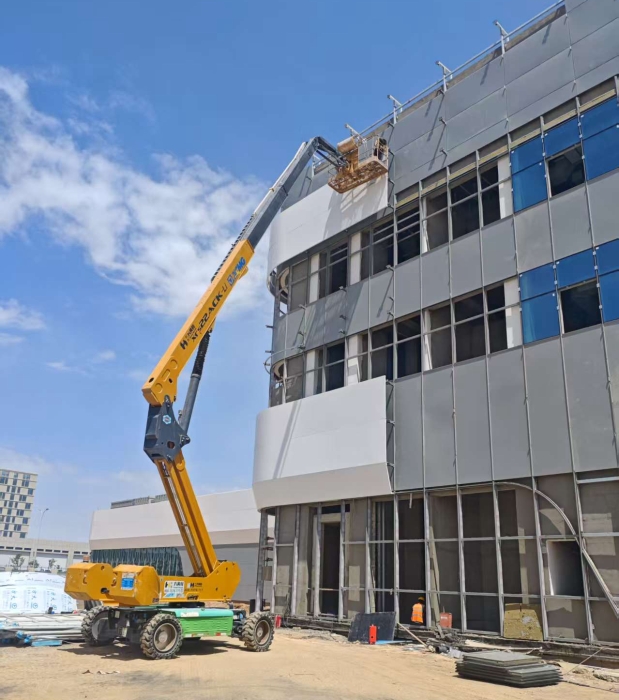 智穩高效！徐工XGS22ACK-Li，蘭州機場上的綠色高效引擎