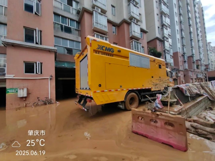 火速馳援！徐工多臺“抗洪勇士”全力迎戰!