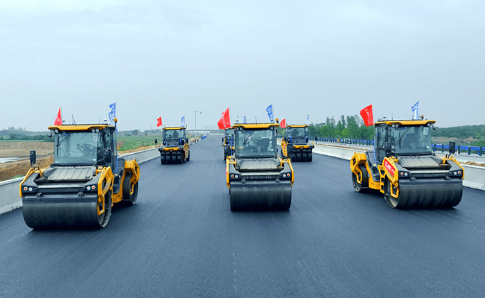 坐標：湖北高速！場景：無人駕駛！
